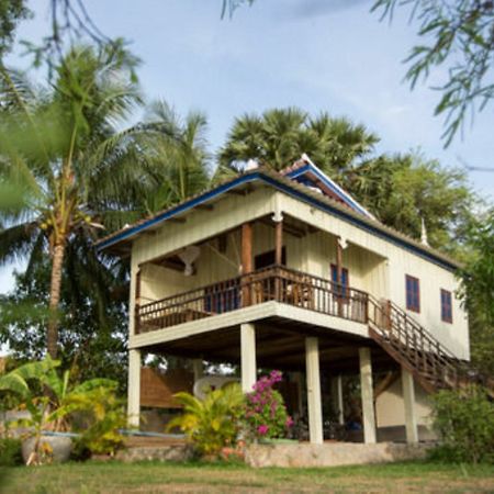 จำปา ลอดจ์ Villa กำปอต ภายนอก รูปภาพ